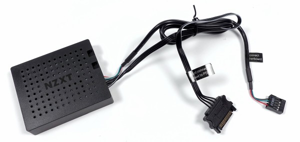 Nzxt Rgb Fan Controller をレビュー 他社製pcケースで使えるスマートデバイス 自作とゲームと趣味の日々