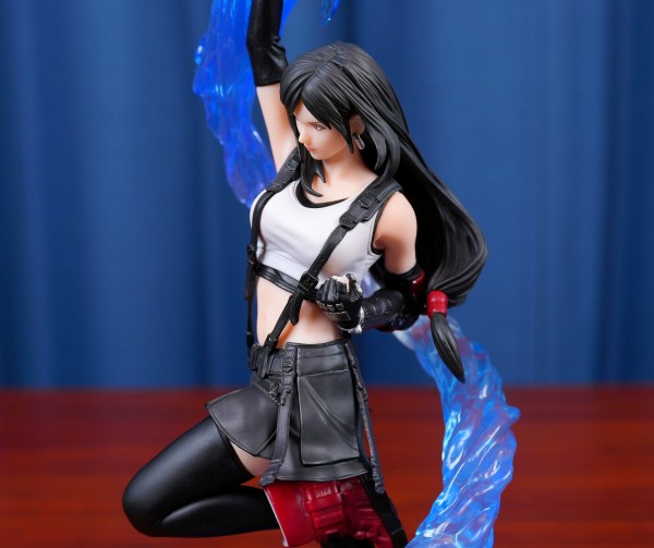 FF7リバース 発売記念くじ」をエンド賞まで回してきた : 自作と