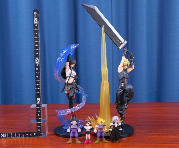 FF7リバース 発売記念くじ」をエンド賞まで回してきた : 自作と