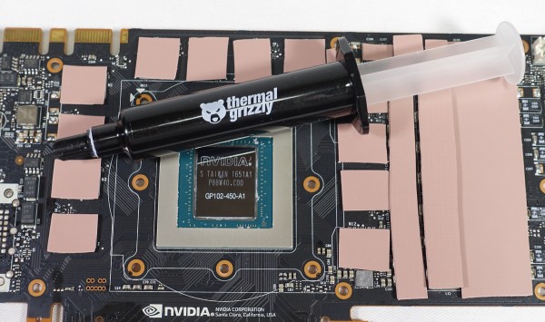 NVIDIA TITAN Xp SLIをEKWB製水冷ブロックで完全1スロット水冷化 NVIDIA TITAN Xp SLIをEKWB製水冷ブロックで完全1スロット水冷化
