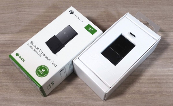 Xbox Series X/S用ストレージ拡張カードが届いた : 自作とゲーム Xbox Series X/S用ストレージ拡張カードが届いた : 自作とゲーム