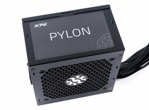 6000円で買える静音電源「XPG PYLON 650W」を徹底検証。グラボ