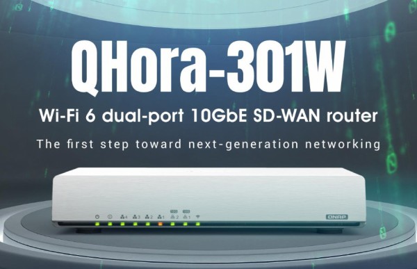 QNAP(キューナップ）QHORA-322 3つの10GbE-Tポートと6つの2.5GbEポートを搭載した企業向けSD-WANルーター