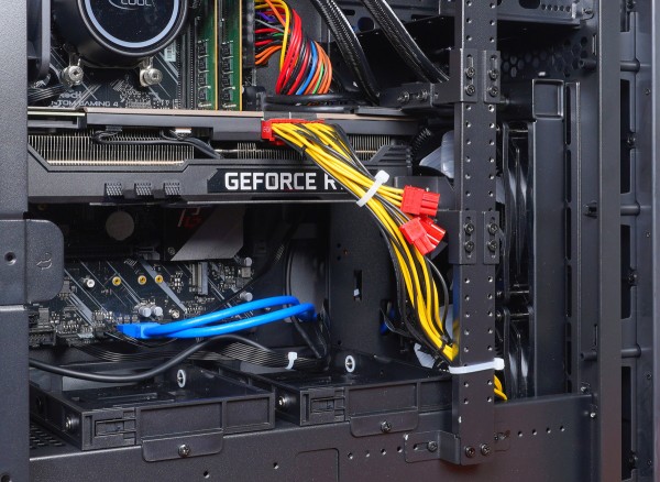 ガレリア専用 SKケース (ATX)」をレビュー。新生GALLERIAを完全 ガレリア専用 SKケース (ATX)」をレビュー。新生GALLERIAを完全