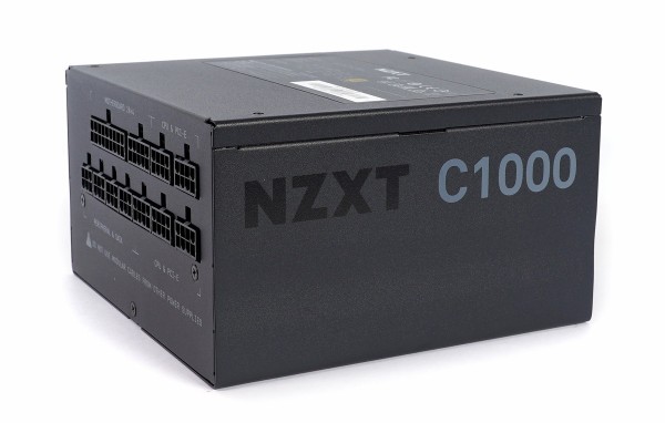 NZXT C1000 Gold (2022)」をレビュー。抜群の静音性が魅力な