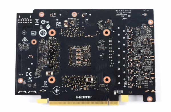 MSI GeForce RTX 4070 GAMING X TRIO 12G」をレビュー : 自作と MSI GeForce RTX 4070 GAMING X TRIO 12G」をレビュー : 自作と