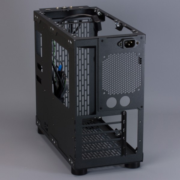 MicroATX対応のNCASE M1的なPCケース「Cerberus KIC10U」が発売 : 自作とゲームと趣味の日々