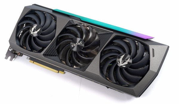 ZOTAC GeForce RTX 3080 12GB AMP Extreme Holo」をレビュー ZOTAC GeForce RTX 3080 12GB AMP Extreme Holo」をレビュー