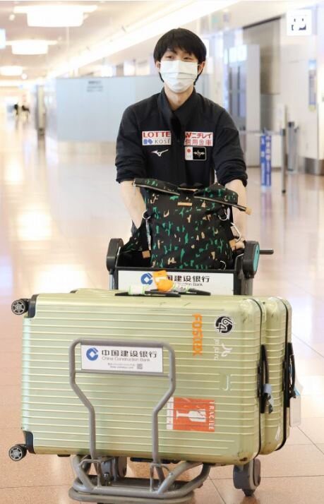 結弦くん笑顔で帰国 金色の翼にのって 羽生結弦選手をずっと応援