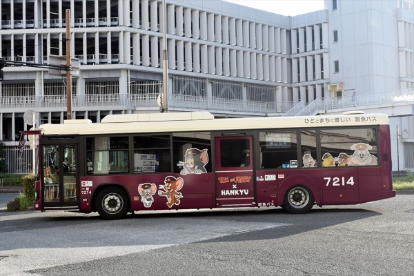トムとジェリー×阪急電車「ラッピングバス1/80ディスプレイモデル（千里）」 トムとジェリー✖️阪急電車「ラッピングバス1/80ディスプレイ