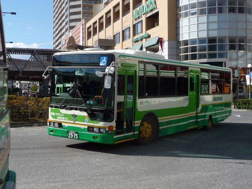 CA2010A 高槻市バス、芝生大型 CA2010A 高槻市バス、芝生大型