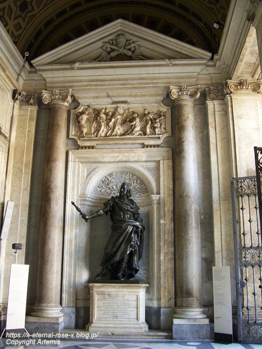 サンタマリア・マッジョーレ大聖堂 聖年の扉 聖遺物箱 聖母の戴冠