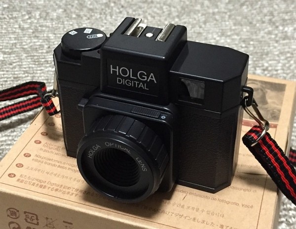 HOLGA DIGITALを購入して大真面目に撮ってみる。(フラッシュ使用