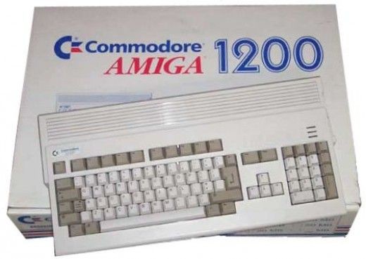 はじめて買った海外のパソコン Commodore Amiga 1200 : HitBitと楽しい