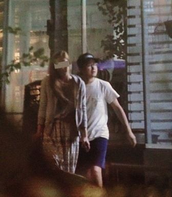 嵐 大野智の同棲相手 夏目鈴のツイッターがヤバイ 完全にファンに喧嘩売ってるわｗｗｗ おもろいネタ速報