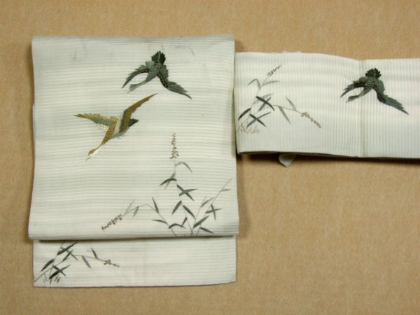 アンティーク夏用絽の刺繍名古屋帯 雁？ 着用不可 : リサイクル
