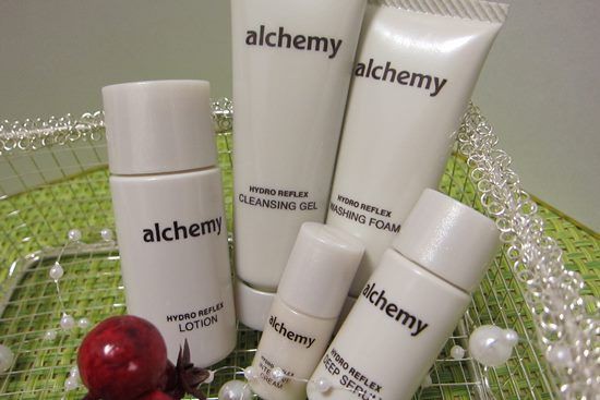 アルケミー化粧品の成分を調べてみた ヤクルト 化粧品 Ikitel イキテル 半額モニター募集中