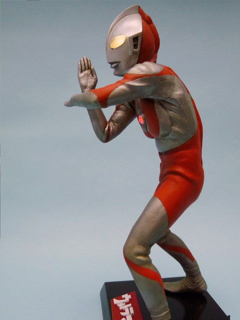 CCP製 ウルトラマン・Cタイプ改造 第1弾 スペシウム光線ポーズ 電飾