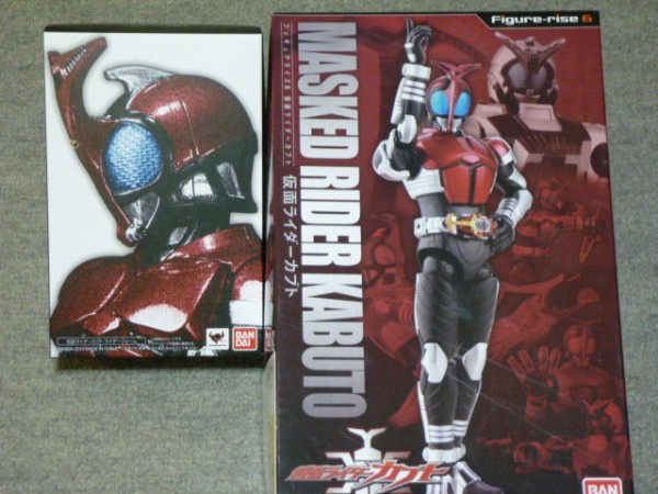 S.H.Figuarts.（真骨彫製法） 仮面ライダーカブト+Figure-rise6
