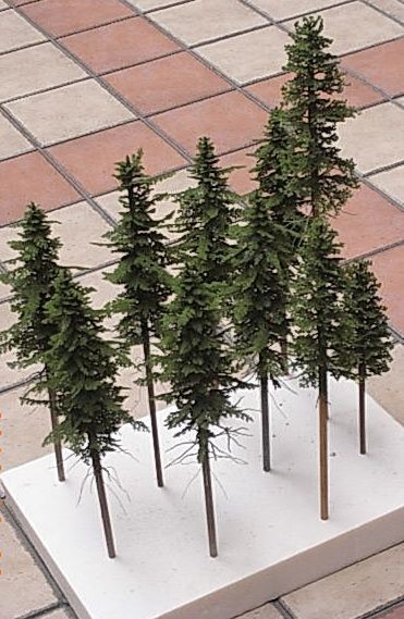 針葉樹の模型を作る Let's make a model of a conifer tree