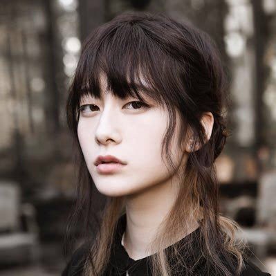 キツネ顔の女の子が好きな奴ｗｘｗｘｗｘｙｘｗｙ やるきまんまん