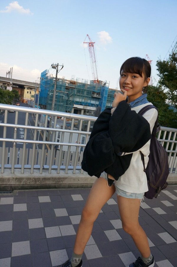 画像 冬服jkって上はモコモコなのに生足晒してすごくエッチだね やるきまんまん