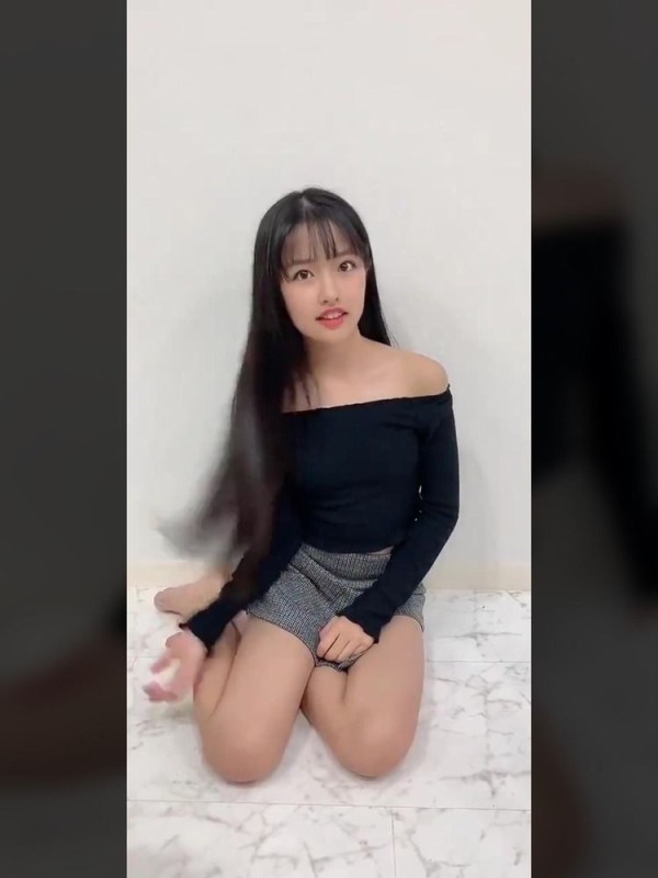 エチエチ女子中学生 13 Twitterにパンチラ胸チラ動画をアップロード完了 W やるきまんまん