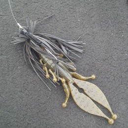 キッカーバグ4 5インチ 琵琶湖バスフィシングガイド Yassiye Guide Service