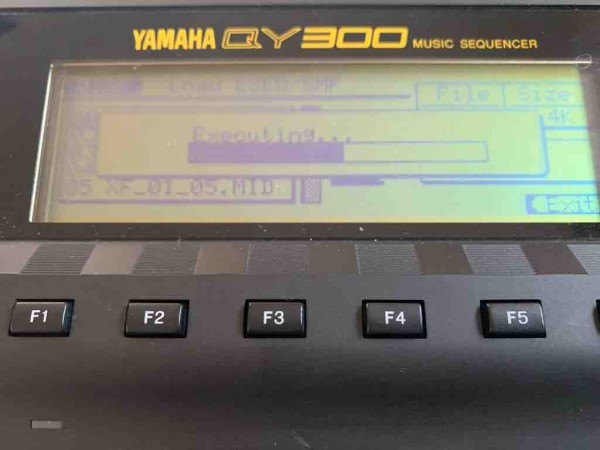 Reborn #20】YAMAHA QY300 フロッピーディスクドライブのUSB
