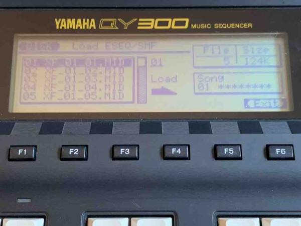 Reborn #20】YAMAHA QY300 フロッピーディスクドライブのUSBエミュレータへの換装 -後編- : もっさんのちょこっと寄り道blog