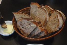 沢村 新 丸ビル