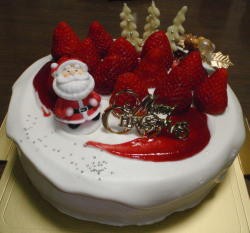 クリスマスケーキは やっぱりリリエンベルグ 丸の内ランチの女王