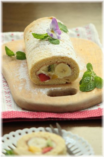 フルーツカスタードのロールケーキ よめ膳 Yomeカフェ Powered By ライブドアブログ フルーツカスタードのロールケーキ よめ膳 Yomeカフェ Powered By ライブドアブログ