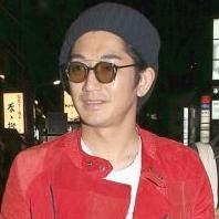 証拠写真 瑛太が錦戸亮を馬乗りでボコボコに殴った暴行事件 フライデーが直撃 時事ひかるチャンネル