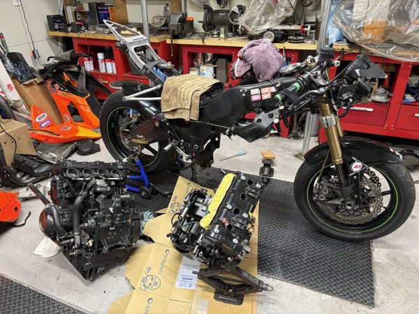 またまたエンジン交換💦KAWASAKI ZX-10R レーサー : カスタムバイク