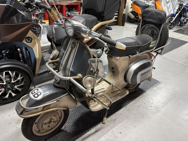 6年ぶりの入庫 ベスパ 50S 不動車の普及作業です！ : カスタム 