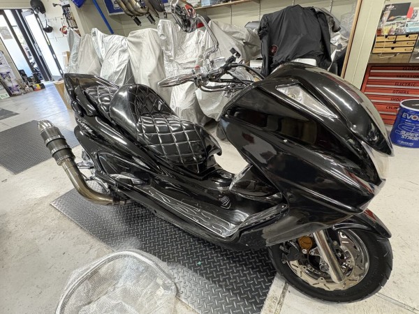 YAMAHA マジェスティC 一昔前のフルカスタム仕様！！のメンテで