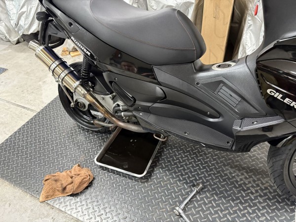 ジレラ ランナー ST200