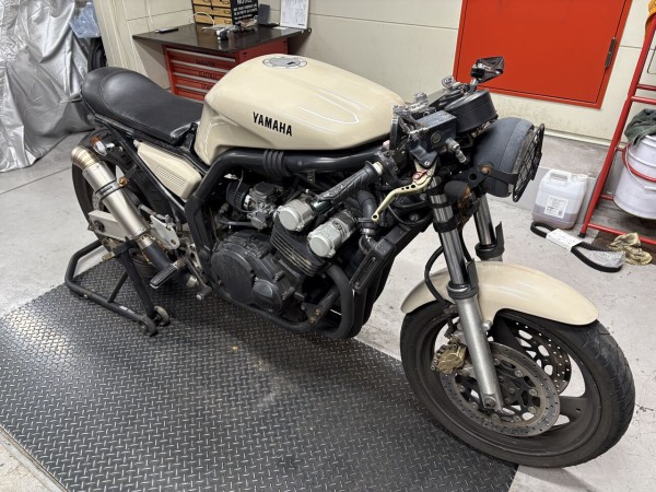 今日はさらっと YAMAHA FZ400 スプロケ＆チェーン交換 : カスタム
