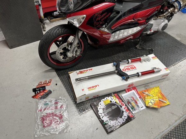 ジレラ ランナー RST200 改クォーサーエンジン搭載マシンの入庫です②