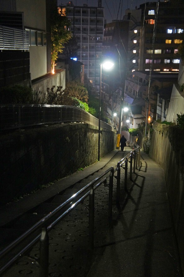 夜散歩のススメ2502 鼠坂の階段２ 夜散歩のススメ