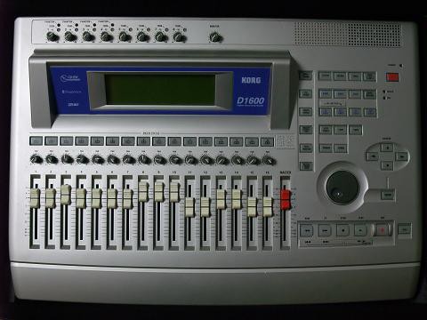 超小型MTRを買った （TASCAM DP-004） : Born to be Desperado ♪