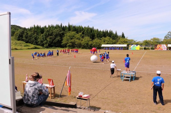 吉川タイムズ 平成30年度吉中体育祭 午前の部 Album ふるえるぞハート もえつきるほどのヒート 刻むぞ団結のビート 吉川タイムズonline