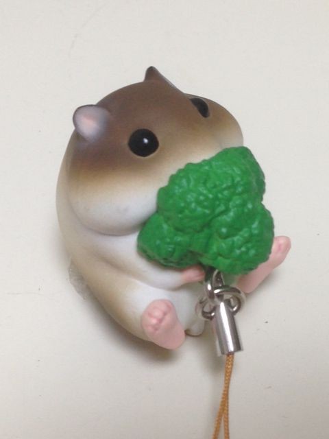 ハムスター好きな人 この指とーまれ ハムスターガチャはめっちゃ可愛かった件 ハムスター２ ガシャポン ガチャガチャマニア ガチャポンおまつブログ