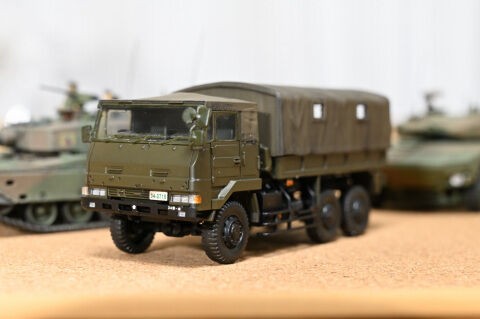 アオシマ 1/72 陸上自衛隊 3トン半トラック新型 : yosshiro-labo