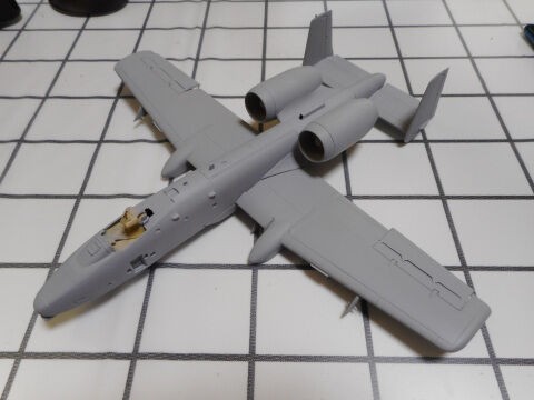 タミヤ1/72 A-10AサンダーボルトⅡ（途中） : yosshiro-labo