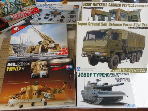 アオシマ 1/72 陸上自衛隊 3トン半トラック新型 : yosshiro-labo