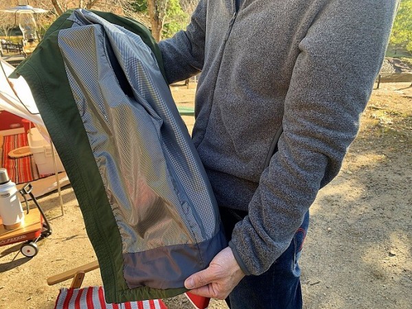 我が家の冬キャンプの服装と寝るときの服装 メンズ編 を詳しくブログで紹介 年間50泊キャンプに行く我が家の過ごし方 ｋｕｔｉｋｏｍｉ