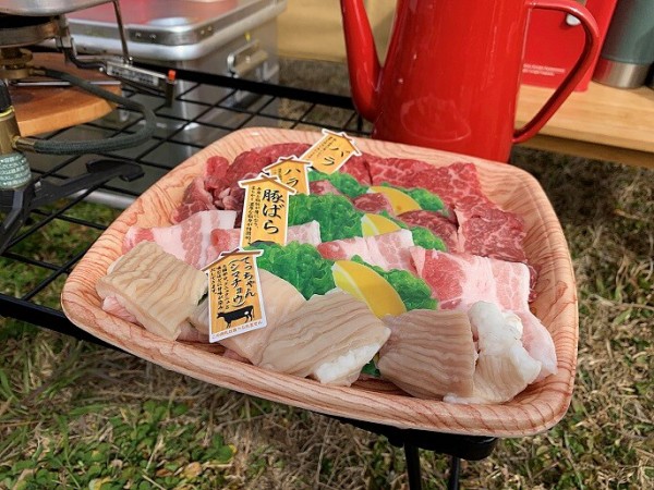 焚き火で焼肉！網で焼くよりお手軽でおいしいです。 : Ｋｕｔｉｋｏｍｉ