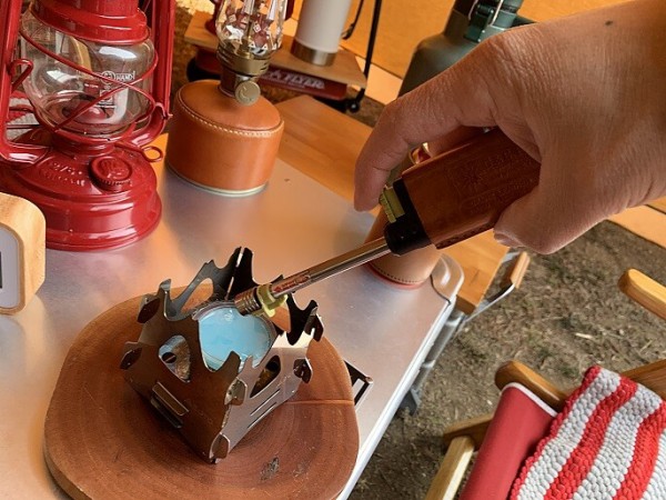 超簡単 メスティンで米1合を固形燃料で上手に炊く方法を詳しくブログで紹介 ｋｕｔｉｋｏｍｉ